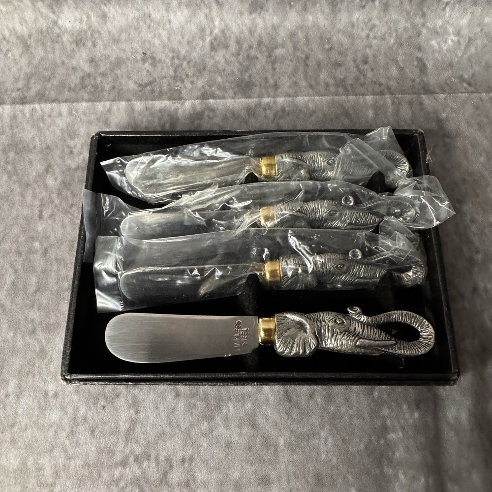 Vintage Arthur Court Elephant Handle Cheese Butter Spreaders Kitchen Set of 4